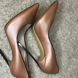 Casadel brown 9.5 neatly used